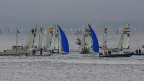 国足今晚若败，将刷新对澳最长连败历史纪录至5场。